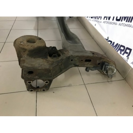 Балка задняя Peugeot 308 SW 2013-2021 1610827080
